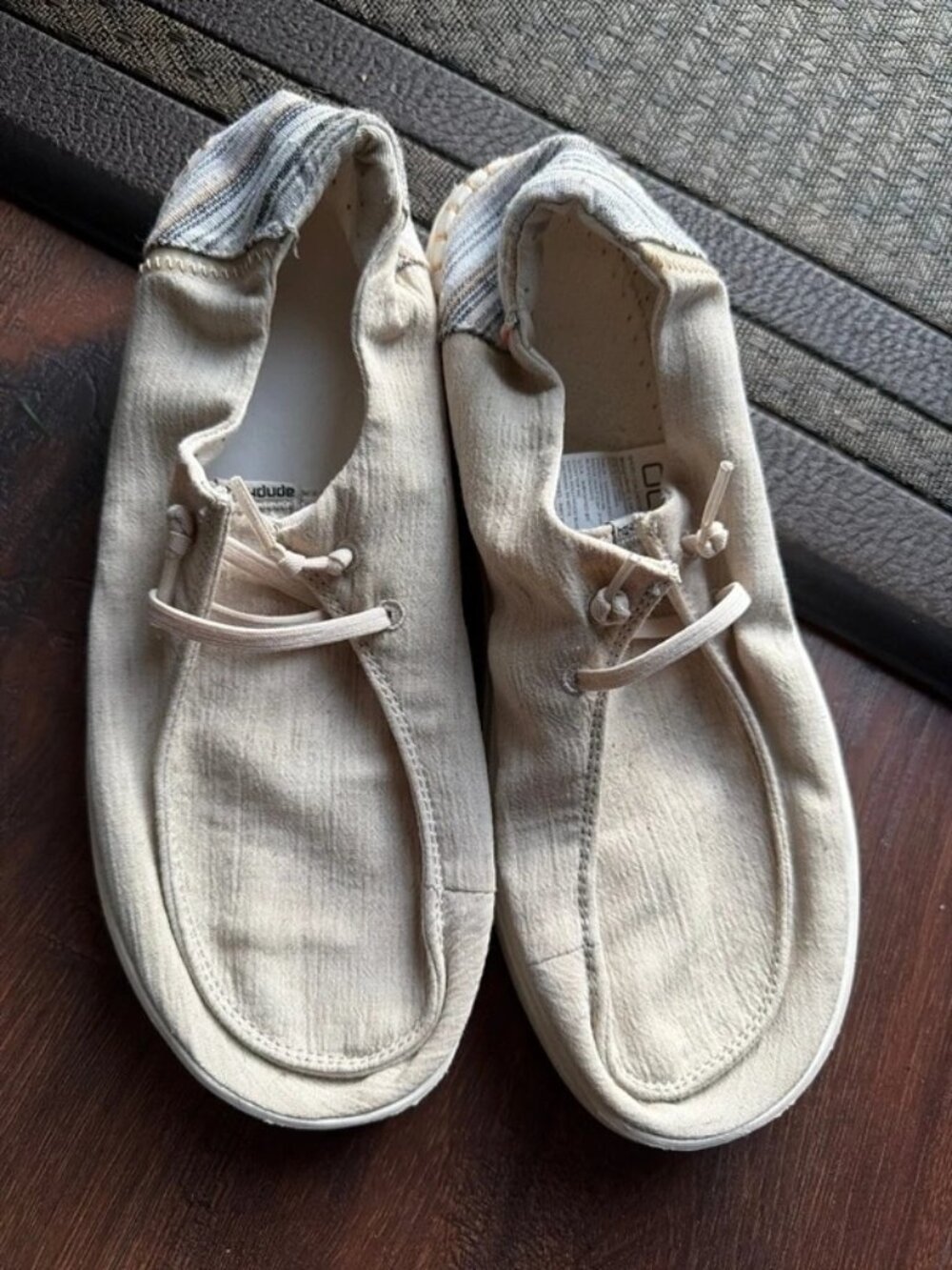 Hey Dude Wendy Rise Slip On Beige Canvas Loafers Women's Size US 8 UK 6 EU 39